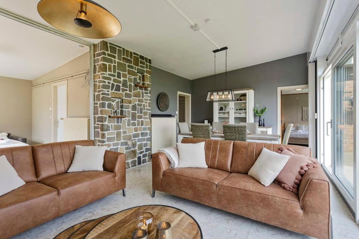 Huswell - Bungalow With Garden At 5 Minutes From The Beach Villa De Haan Exterior photo